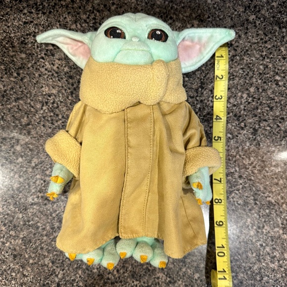 Disney Store Star Wars: The Mandalorian Baby Yoda Grogu - Picture 6 of 9